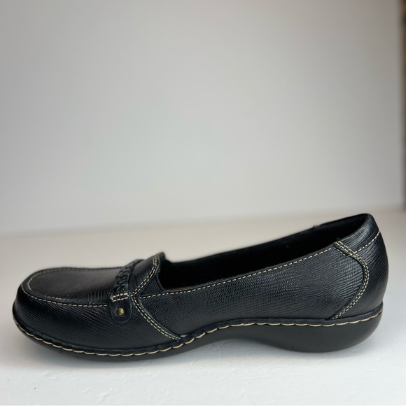 Clark’s Women's Ashland Step Loafer Sz 10M Black Leather 64580 Superb Clean! - Picture 2 of 14